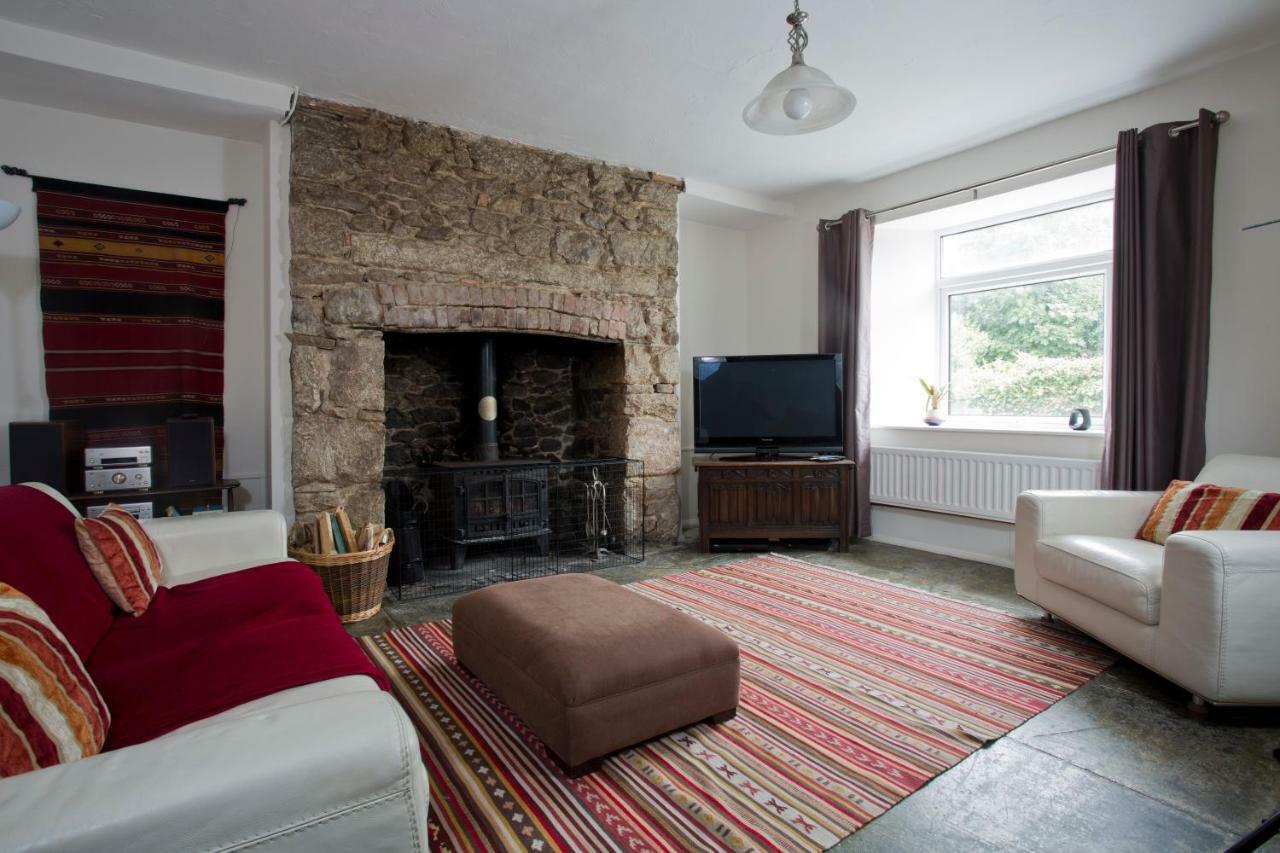 The Old Farmhouse At Mena Bodmin Exterior photo